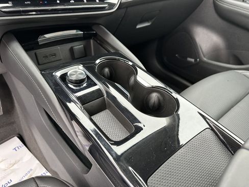 Used 2025 Buick Envision Preferred image 32