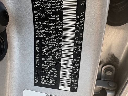 Used 2011 Toyota Corolla FWD image 23