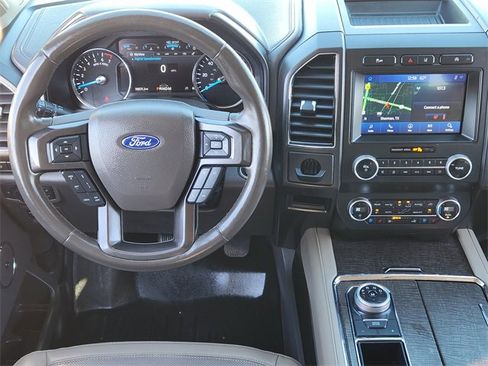 Used 2021 Ford Expedition Max Limited image 27