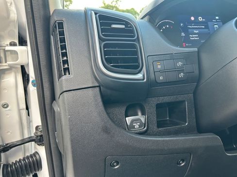 New 2026 RAM ProMaster 2500 w/ Premium Convenience Group image 13