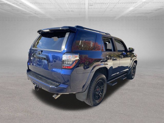 Used 2021 Toyota 4Runner Venture w/ Moonroof Package AWD/4WD image 8
