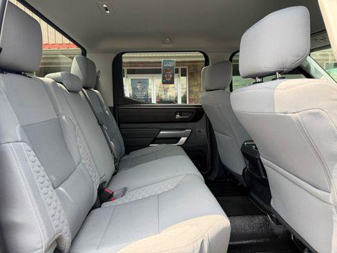 Used 2022 Toyota Tundra SR5 AWD/4WD image 19