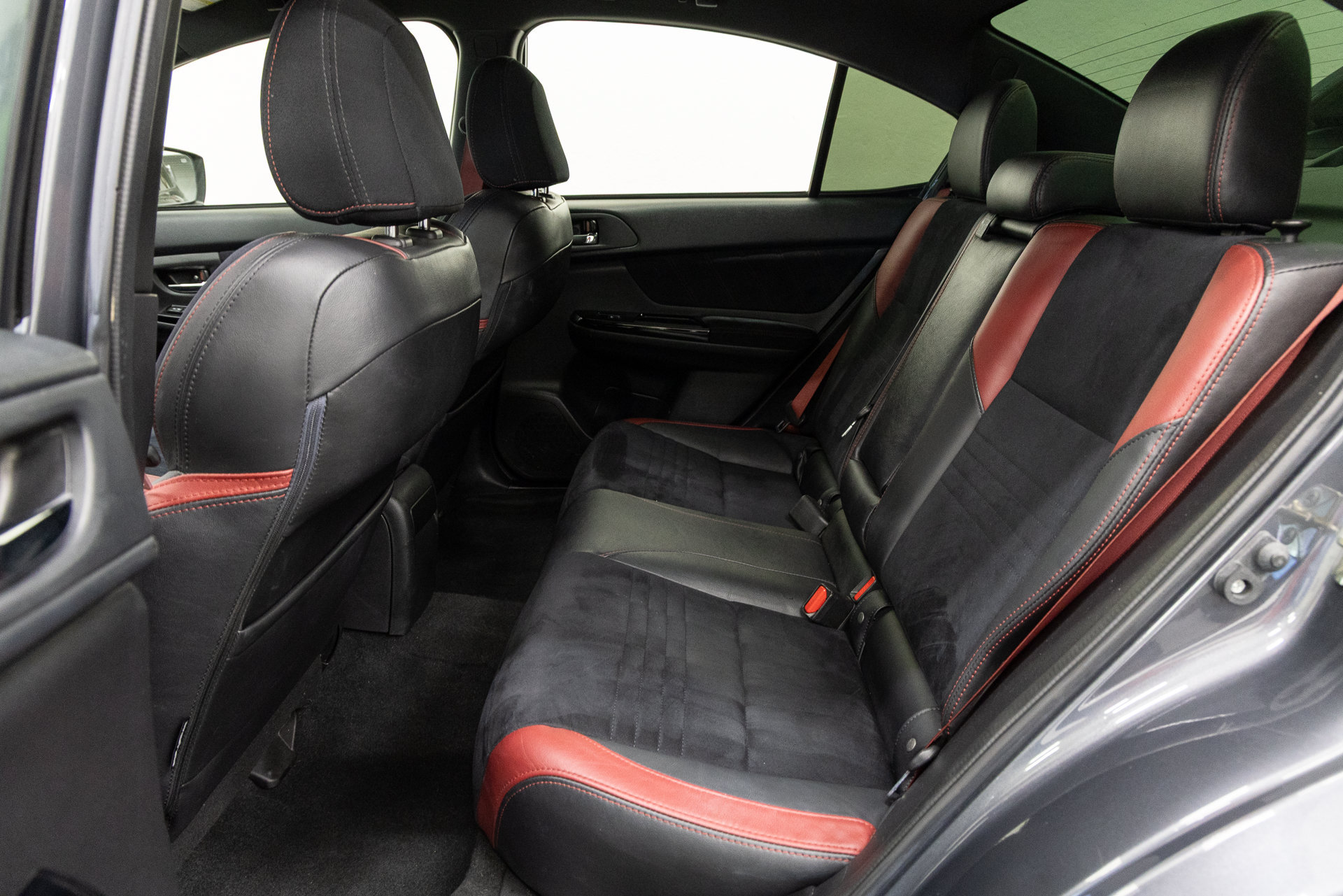 Used 2020 Subaru WRX STI AWD/4WD image 8
