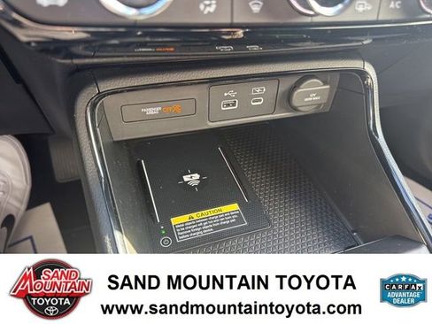 Used 2025 Honda CR-V Sport Touring image 23