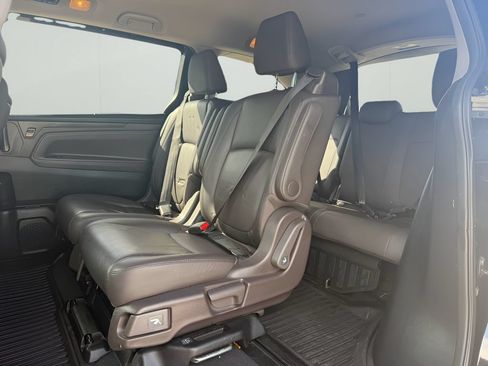 Used 2019 Honda Odyssey Elite image 8