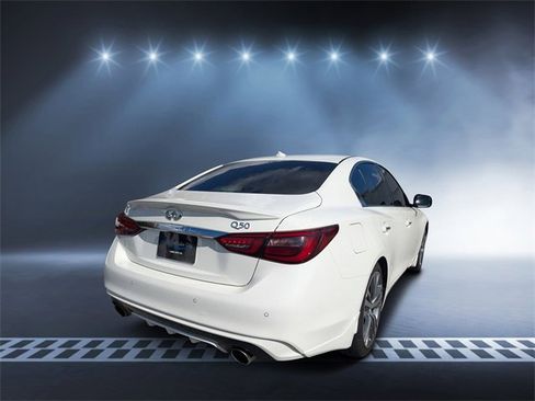 Used 2022 INFINITI Q50 Sensory image 3