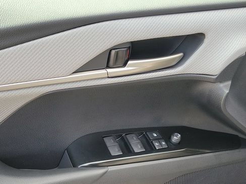 New 2026 Toyota Camry SE w/ Convenience Package FWD image 20