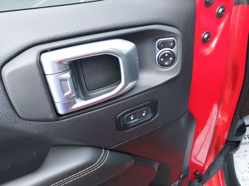 Used 2024 Jeep Wrangler Sahara w/ Technology Group image 19