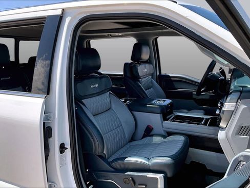 Used 2024 Ford F250 Limited w/ FX4 Off-Road Package AWD/4WD image 9