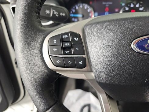 Used 2023 Ford Explorer XLT w/ Equipment Group 202A image 21