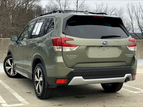 Used 2021 Subaru Forester Touring w/ Popular Package #2 AWD/4WD image 4
