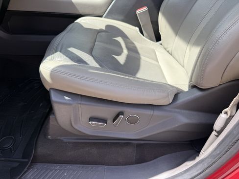 Used 2020 Ford Expedition Limited w/ Special Edition Package RWD image 30