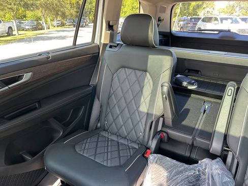 New 2026 Volkswagen Atlas SEL Premium R-Line AWD/4WD image 12