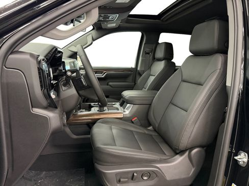 New 2026 Chevrolet Silverado 1500 LT Trail Boss w/ LT Trail Boss Premium Package AWD/4WD image 9