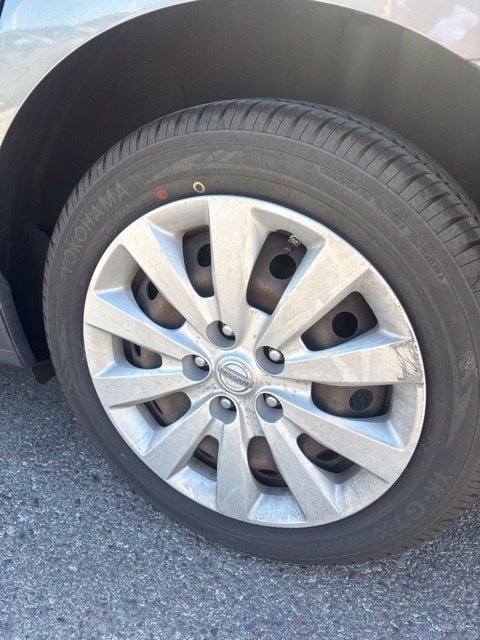 Used 2015 Nissan Sentra S FWD image 20
