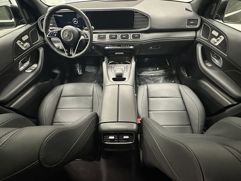 Certified 2025 Mercedes-Benz GLE 350 4MATIC w/ 3rd Row Seat Package image 26