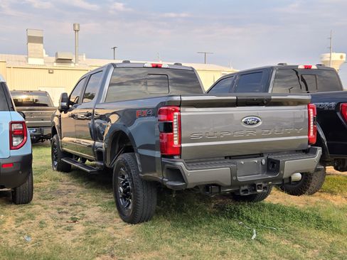 Used 2024 Ford F250 XL w/ STX Appearance Package AWD/4WD image 4
