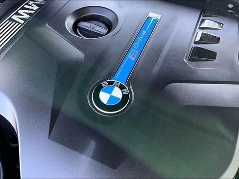 Used 2018 BMW 530e xDrive w/ Premium Package 2 AWD/4WD image 33