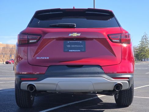 Used 2024 Chevrolet Blazer LT w/ Convenience Package image 16