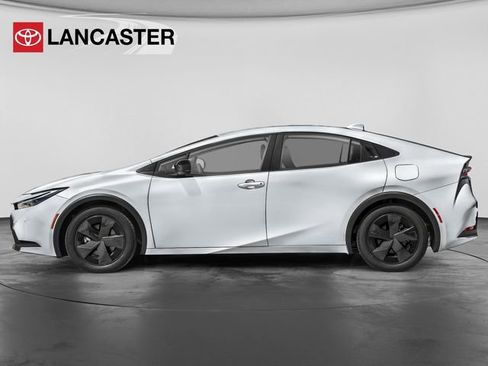 New 2026 Toyota Prius Plug-In Hybrid FWD image 3