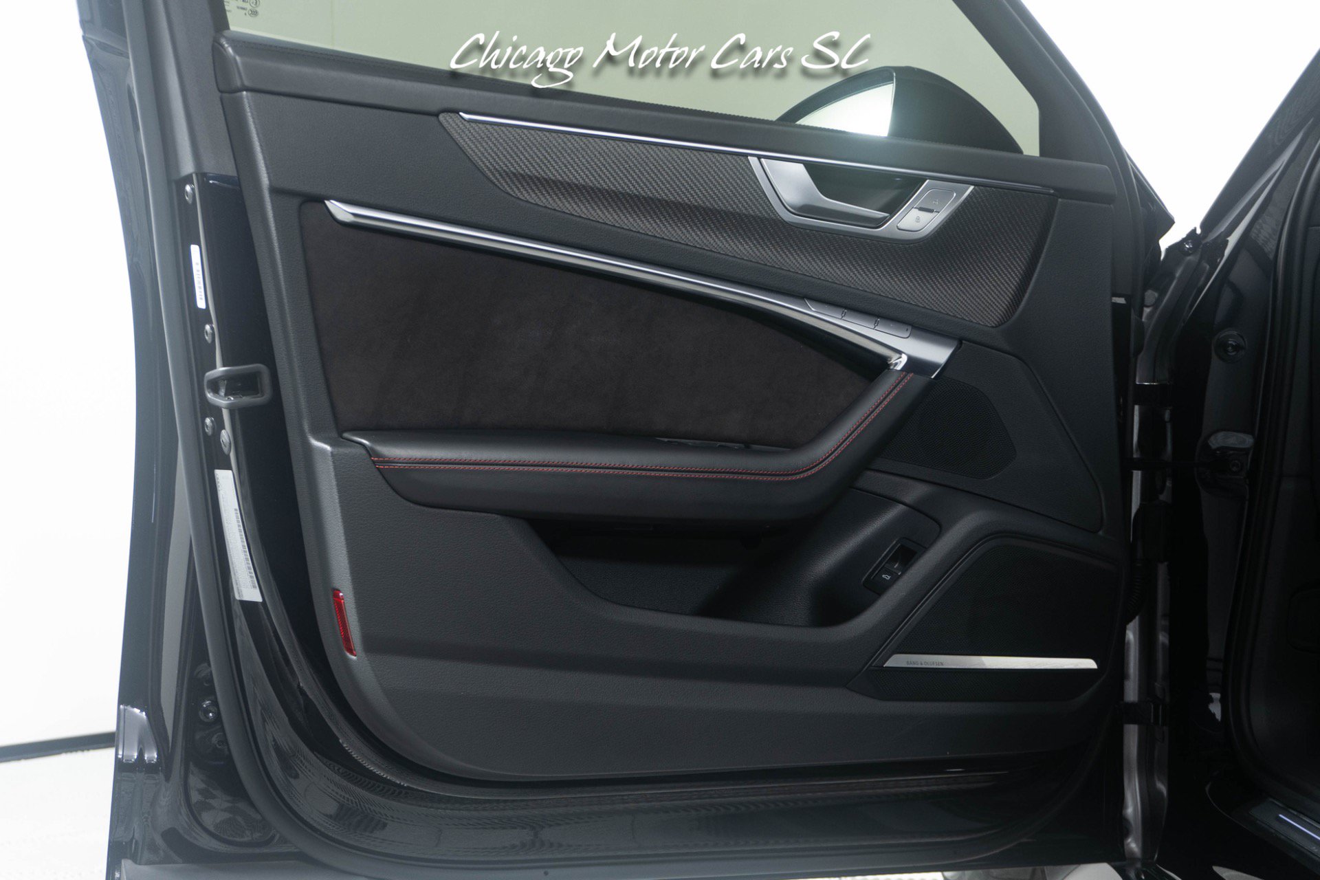 Used 2021 Audi RS 6 AWD/4WD image 12