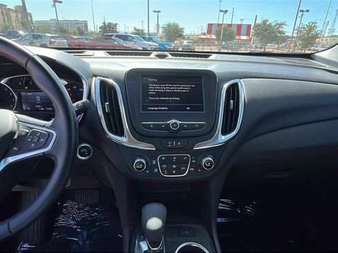 Certified 2024 Chevrolet Equinox LT image 19