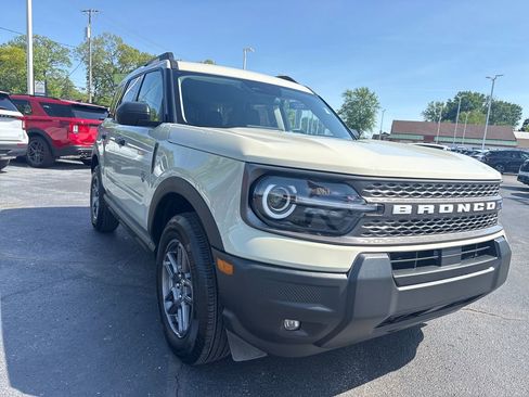 Used 2025 Ford Bronco Sport Big Bend w/ Convenience Package AWD/4WD image 4