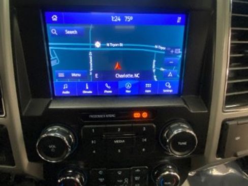 Used 2021 Ford F250 Lariat image 42