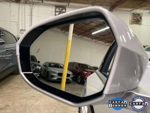 Used 2025 BMW 530i xDrive image 87