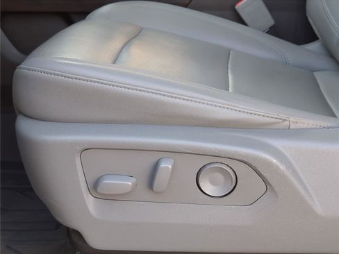 Used 2022 GMC Sierra 1500 SLT w/ SLT Premium Plus Package image 14