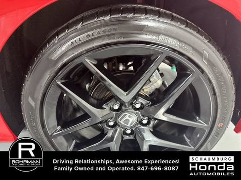 Used 2023 Honda Civic Sport image 6