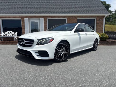 Used 2020 Mercedes-Benz E 350 Sedan image 6