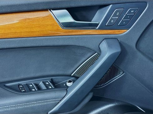 Used 2023 Audi Q5 2.0T Premium Plus image 19