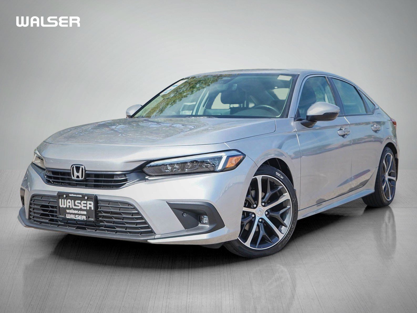 Used 2024 Honda Civic Touring image 1