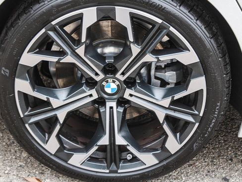 Certified 2026 BMW 330i Sedan w/ Convenience Package RWD image 7
