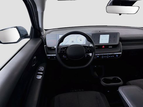 Used 2024 Hyundai Ioniq 5 SE RWD image 23