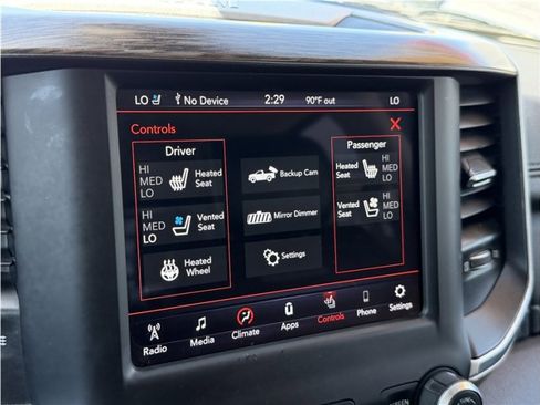Used 2020 RAM 1500 Laramie RWD image 48