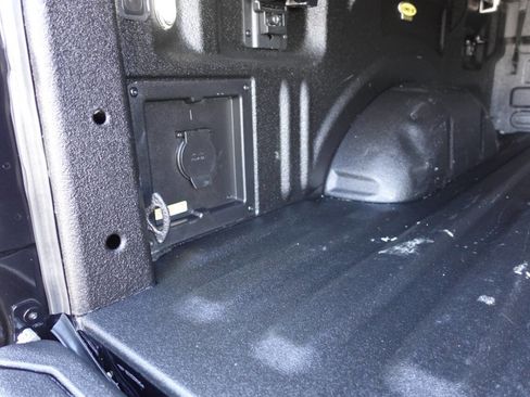 Used 2024 Ford F150 Lariat w/ Equipment Group 502A High image 28