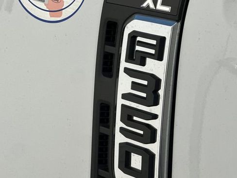 New 2026 Ford F350 XL w/ XL Chrome Package image 20