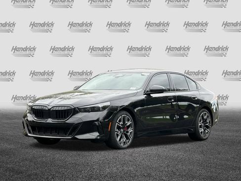 Used 2024 BMW 530i w/ M Sport Package image 9