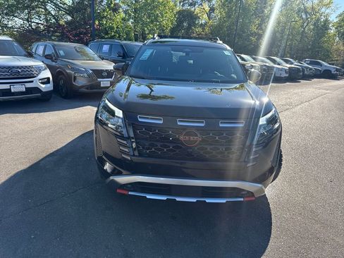 New 2026 Nissan Pathfinder Rock Creek AWD/4WD image 9