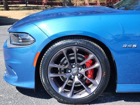 Used 2023 Dodge Charger R/T w/ Plus Group image 6
