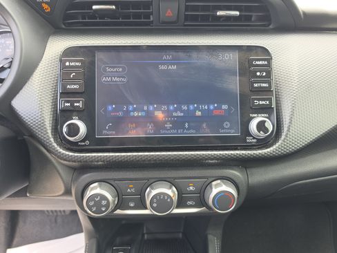 Used 2023 Nissan Kicks SV FWD image 26