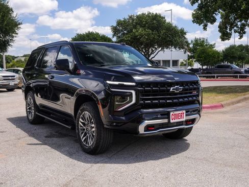 Used 2025 Chevrolet Tahoe Z71 AWD/4WD image 9