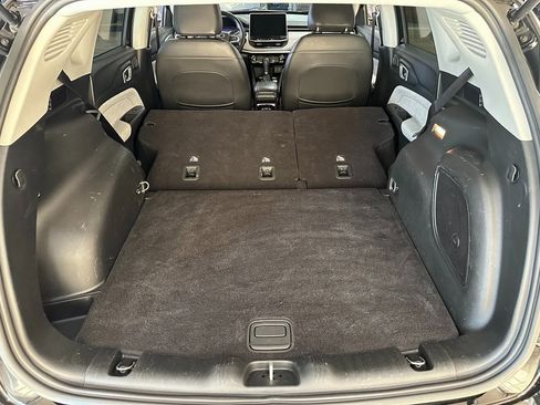 Certified 2022 Jeep Compass Latitude w/ Sun and Sound Group image 40