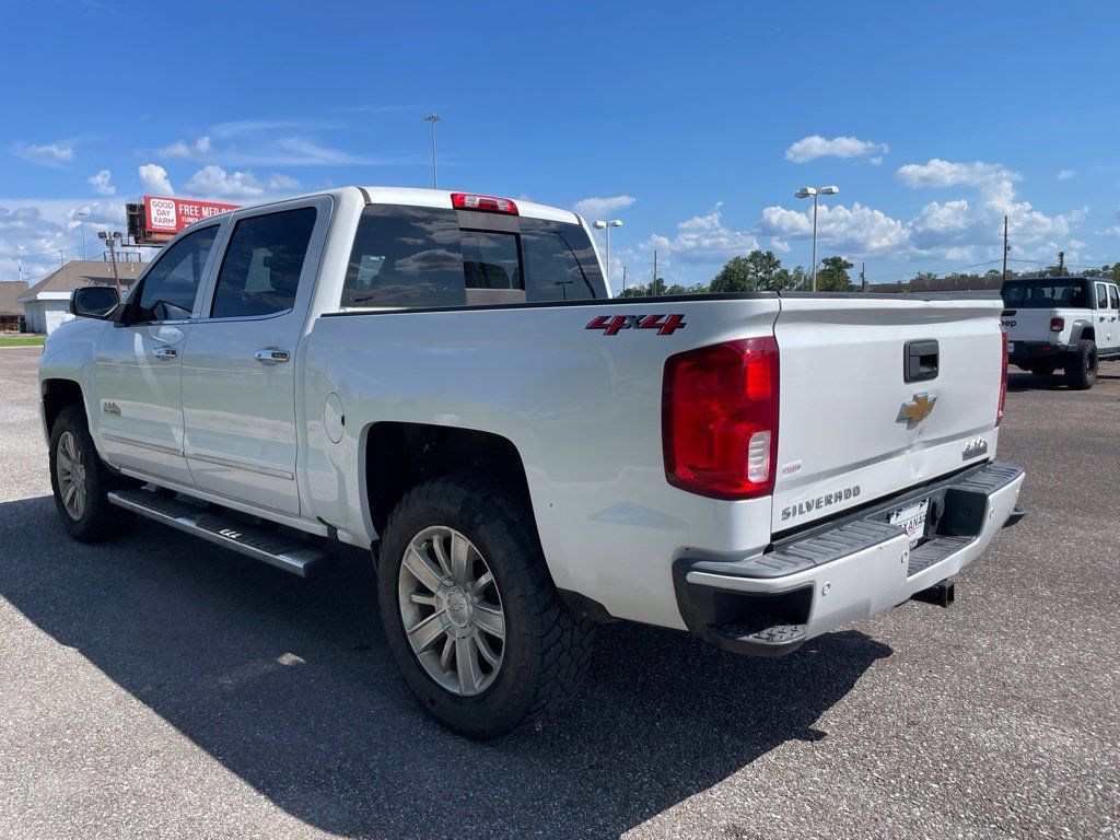 Used 2018 Chevrolet Silverado 1500 High Country AWD/4WD image 5