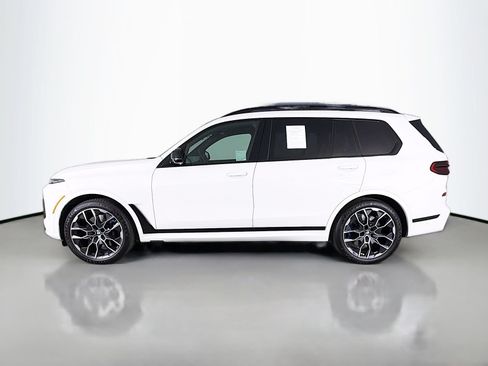 Used 2026 BMW X7 M60i w/ Executive Package AWD/4WD image 4