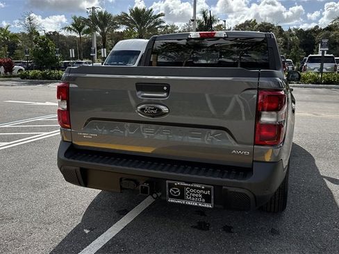 Used 2024 Ford Maverick Lariat w/ Black Appearance Package image 26