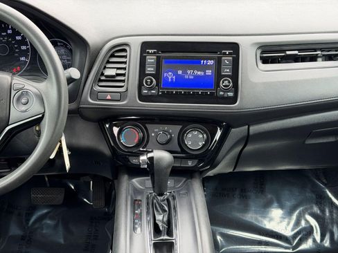 Used 2020 Honda HR-V LX image 28