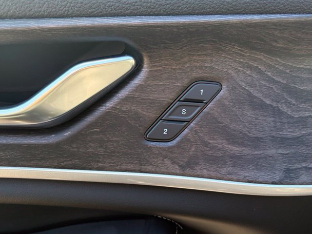 New 2027 Jeep Grand Cherokee L Limited AWD/4WD image 13